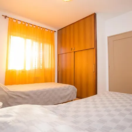 Apartment M&m